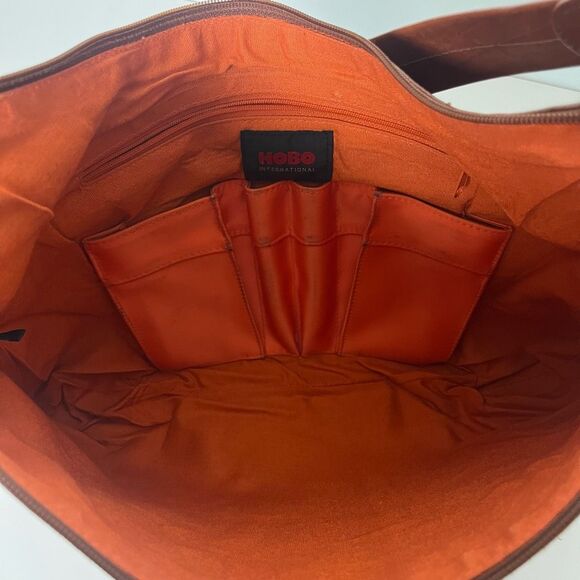 HOBO International Vintage Whiskey Smooth Brown Leather Flat Hobo Shoulder Bag - Picture 10 of 14